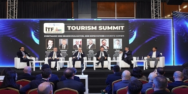 turizmciler-2026yi-temkinli-iyimserlikle-bekliyor.jpg