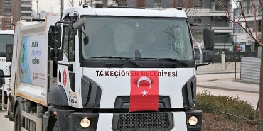 turk-bayragina-yapilan-saldiriya-kecioren-belediyesinden-anlamli-tepki.jpg