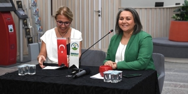 turk-dil-bayraminda-turkcenin-dogru-kullanimina-dikkat-cekildi.jpg