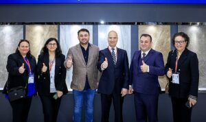 turk-dogal-tas-ihracatcilari-cinden-basariyla-dondu-hqHl4v2H.jpg