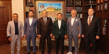 turkiye-halter-federasyonu-baskani-talat-unlu-nevsehir-belediye-baskani-rasim-ariya-hayirli-olsun-ziyaretinde-bulundu.jpg
