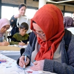 Turuncu balonlarla kadına şiddete ‘dur’ mesajı