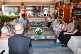 ukraynali-cocuklar-kemerde-moral-depoladi.jpg