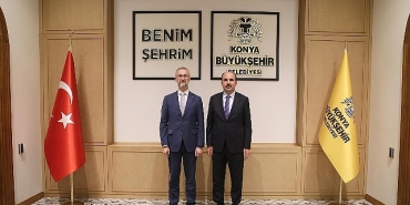 ukraynanin-ankara-buyukelcisi-dzheliaov-baskan-altayi-ziyaret-etti.jpg