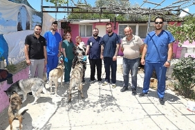 uskudar-ile-menderes-can-dostlar-icin-el-ele.jpg