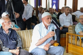 vatandas-soruyor-baskan-cevapliyor-programi-akincilar-dumlupinar-ve-yazir-mahallelerinde-gerceklestirildi.jpg