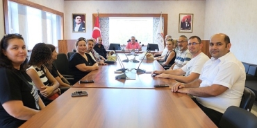 velilerden-baskan-topalogluna-tesekkur-ziyareti.jpg