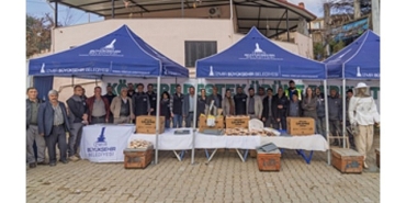yangin-ve-selden-etkilenen-ureticilere-tam-tesekkullu-aricilik-paketi-destegi.jpg