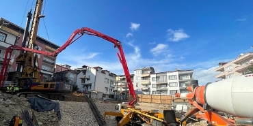 yeni-kurucesme-merkez-camiinin-insasi-basladi.jpg