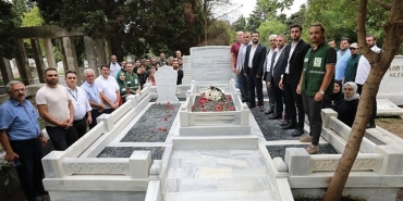 yesilayin-kurucusu-ord-prof-dr-mazhar-osman-mezari-basinda-anildi.jpg