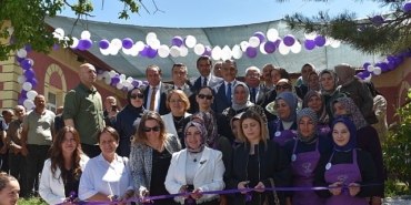 yozgat-aydincikin-ekmegini-tastan-cikaran-kadinlari-benim-kooperatifim-projesiyle-kanatlandi.jpg