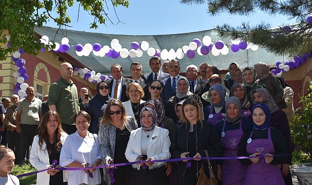 yozgat-aydincikin-ekmegini-tastan-cikaran-kadinlari-benim-kooperatifim-projesiyle-kanatlandi.jpg