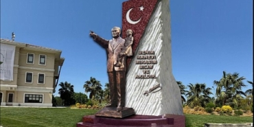 zafer-bayrami-osmangazide-coskuyla-kutlanacak.jpg