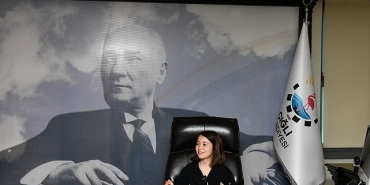 zeynep-baskan-koltuga-oturdu-ilk-talimat-egitim-icin-geldi.jpg