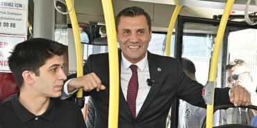 zeyrek-ulasimda-halkimizin-yasamini-kolaylastirdik-esnafimizin-yuzunu-guldurduk.jpg