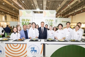 zeytin-sektorunun-buyuk-bulusmasi-izmirde-basladi.jpg